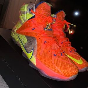 Lebron XII Six Meridians Hypr Crmsn/Vlt Size 10.5